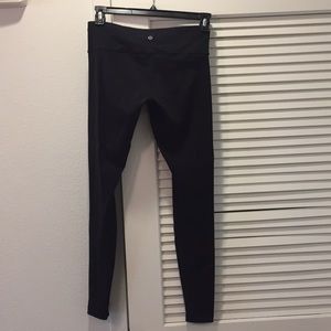Lululemon Wonder Under pants black sz 6